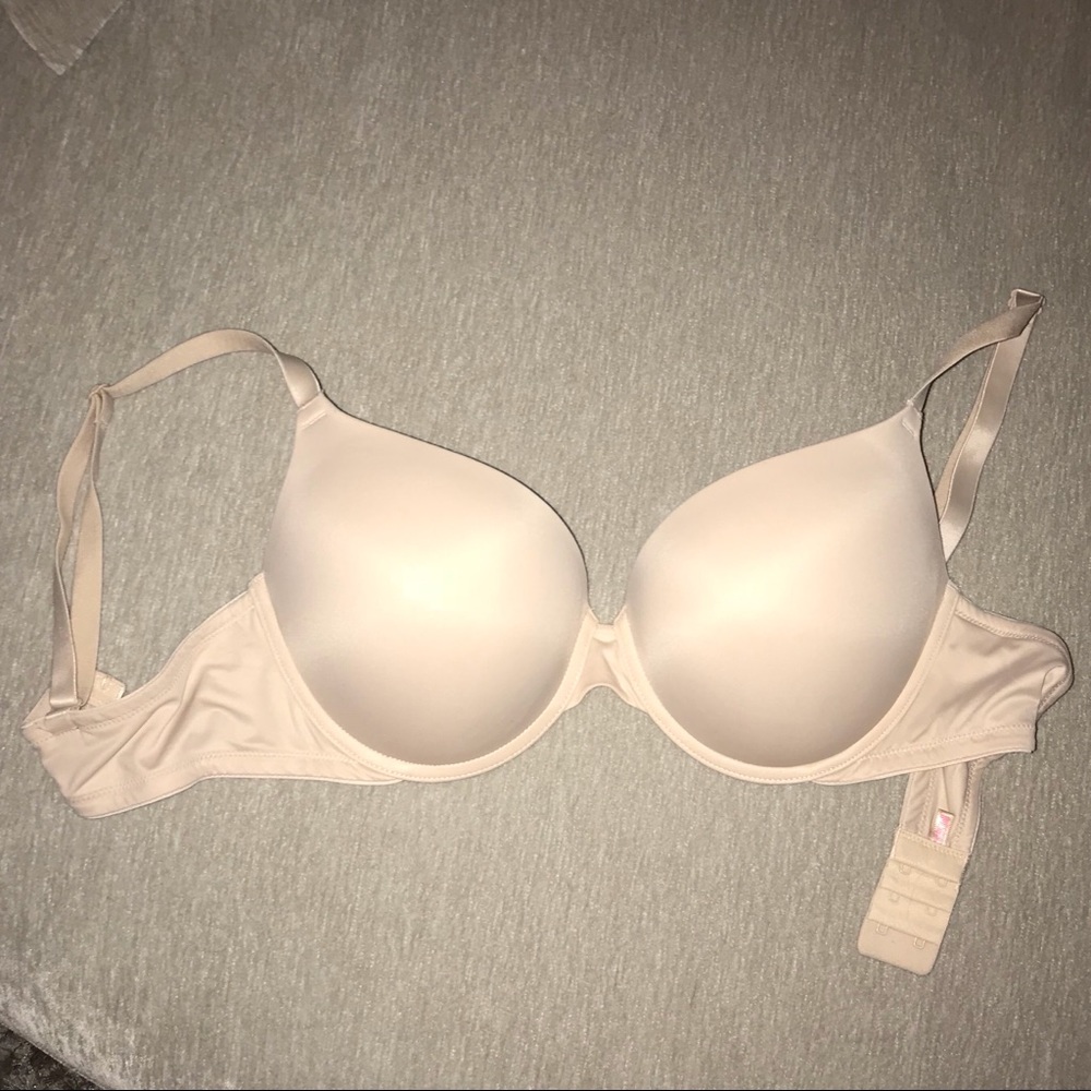 PINK wear everywhere push up